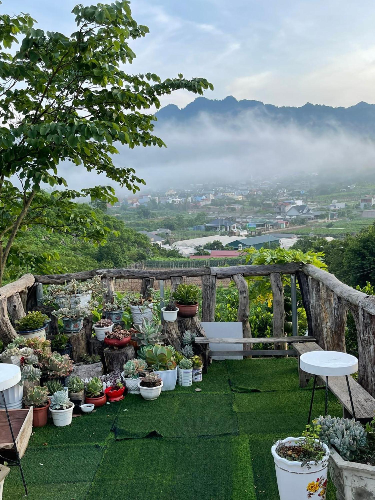 Doi Thong Homestay Moc Chau - By Bay Luxury Son La Exterior photo